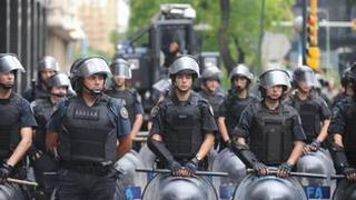 Argentina: Banda vendía uniformes policiales a delincuentes