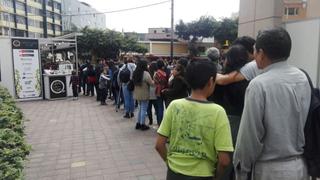 Miraflores: gran cantidad de público para degustar gratis café del VRAEM