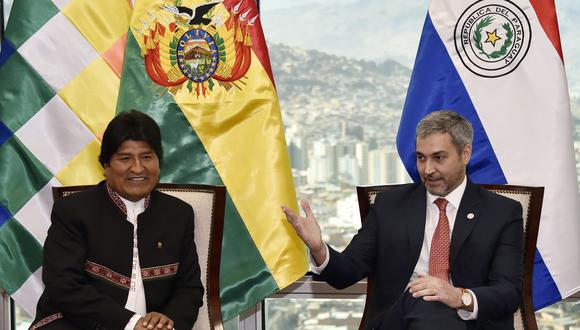 Tras ser interpelado para valorar la forma de la salida de Morales del poder, Abdo Benítez declaró: “Si él renuncio, no es golpe de Estado”. (Foto: AFP)