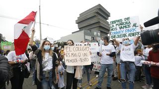 Educación en pandemia: El clamor de los estudiantes, padres y colectivos que piden el retorno a las carpetas