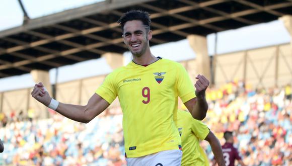 Ecuador vs. Venezuela: Leonardo Campana y la gran definición para el 1-0 desde el punto penal. | Foto: @Sub20Chile2019