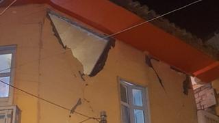 Fuerte sismo de magnitud 6,5 sacude Ecuador y deja daños materiales