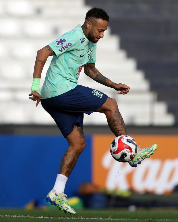 He comes from scoring two goals against Bolivia.  (Photo: CBF)