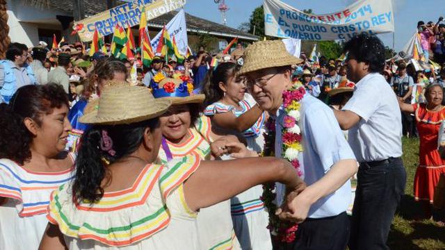Bolivia: Ban Ki-moon celebra su cumpleaños con torta de coca - 4