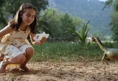 ¿Qué pasó exactamente con la niña que es atacada al comienzo de “Jurassic Park 2”?