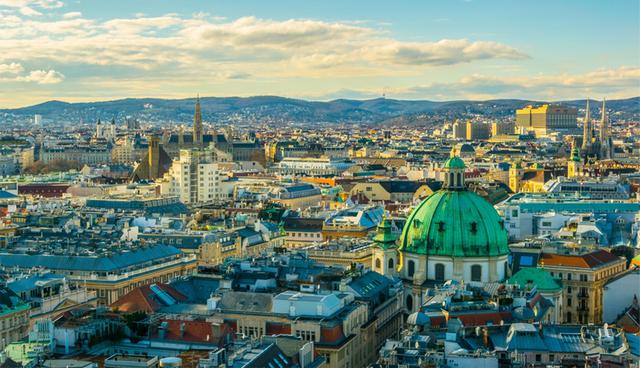 Viena es una ciudad austriaca en Europa Central, situada a orillas del Danubio. En esta galería te mostramos sus cinco principales atractivos. (Foto: Shutterstock)