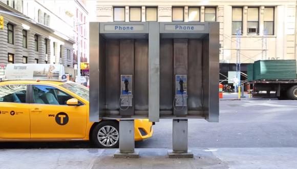 ¿Por qué se mantienen las cabinas de teléfono en Nueva York?
