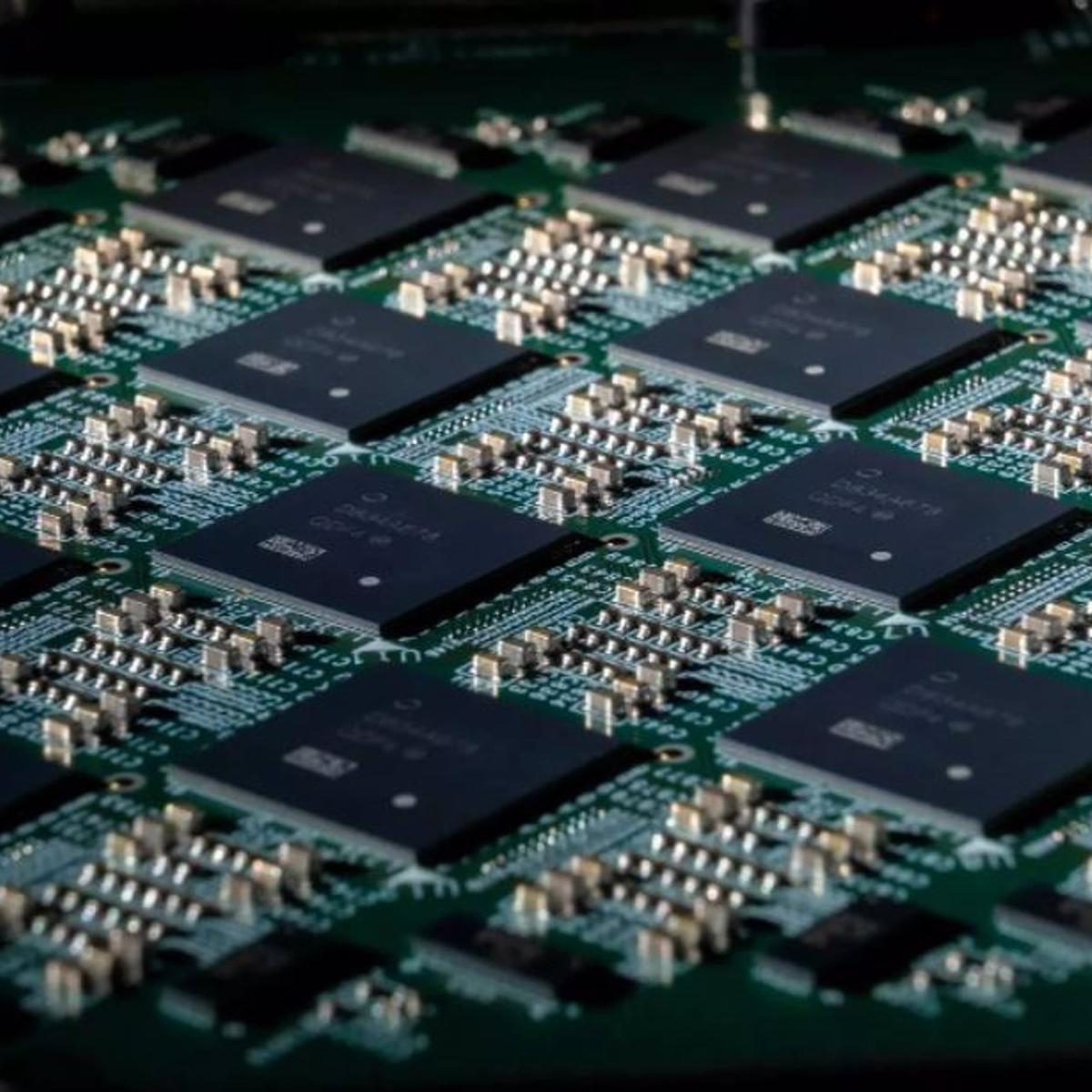 La guerra de los chips: tensiones en la cadena de semiconductores