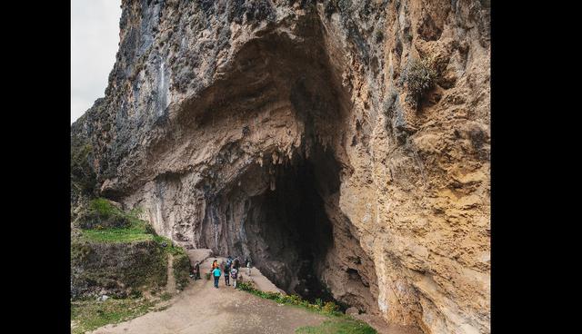 No olvidar llevar linternas y zapatos de trekking para entrar a  la cueva de Huagapo. (Foto:Shutterstock)
