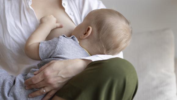 Leche materna o leche en polvo: ¿Qué es mejor para mi hijo?