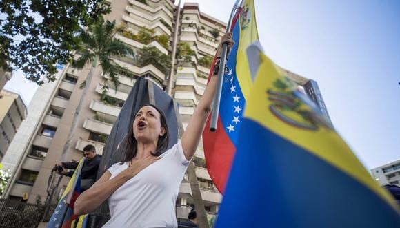 La opositora venezolana María Corina Machado participa en una manifestación, en Caracas, Venezuela, el 23 de enero de 2024. (Foto de Miguel Gutiérrez / EFE)