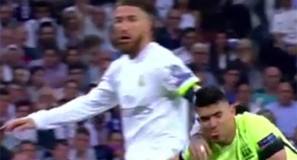 Sergio Ramos siempre vive los partidos del Real Madrid al máximo. Ante Manchester City no fue la excepción y Sergio Agüero lo supo al recibir un golpe del español (Foto: Captura - Video)
