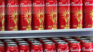 ¿Qué hará la marca de cervezas con las millones de latas que no pudo vender en el Mundial Qatar 2022?