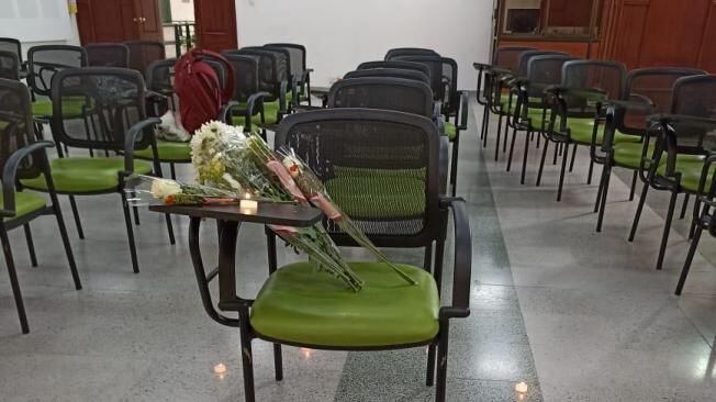 Tribute in a classroom at La Gran Colombia University, where Karolay was studying Law.  (Photo: La Gran Colombia University).