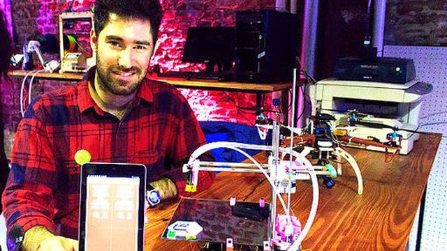 Los jóvenes uruguayos que crearon una impresora 3D de US$600 - 1
