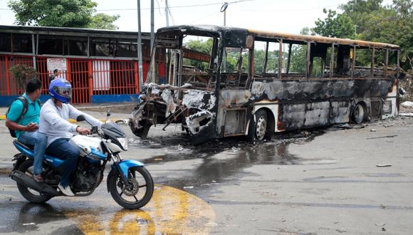 Nicaragua vive un clima permanente de protestas que tiene bloqueadas sus principales rutas desde que el 18 de abril estallaron las manifestaciones contra una fallida reforma a la seguridad social. (Foto: Reuters/Oswaldo Rivas)