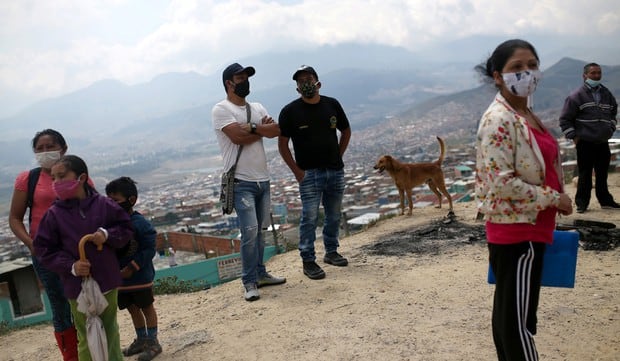 De momento, la ayuda que reparte el Gobierno colombiano es insuficiente y genera el reclamo de la población. (Foto: Reuters/Luisa Gonzalez)