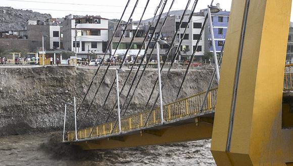 El puente peatonal, que un&iacute;a San Juan de Lurigancho y El Agustino, fue inaugurado en setiembre del 2010 por el se&ntilde;or Casta&ntilde;eda durante su segunda administraci&oacute;n. (El Comercio)