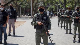 Venezuela vuelve a la cuarentena radical por fuerte segunda ola de coronavirus y despliega militares