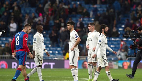 Real Madrid perdió 3-0 contra CSKA Moscú pero clasificó primero a octavos de la Champions League. (Foto: EFE)