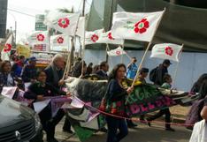 Ni Una Menos: Frente Amplio justificó uso de banderolas y símbolos