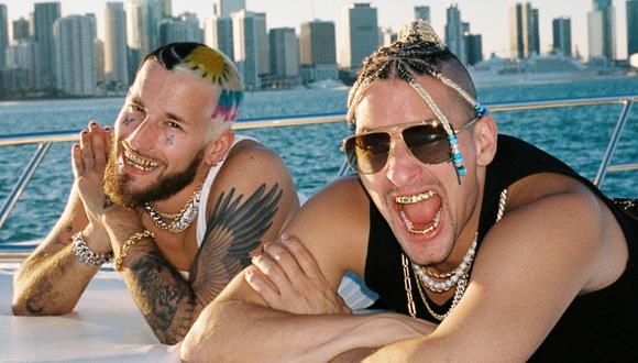 Mau y Ricky sorprenden con renovada imagen en el videoclip de su tema "Miami". (Foto: Warner Music)