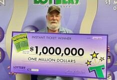 Se detuvo por gasolina y ganó un millón de dólares en un premio instantáneo de lotería 