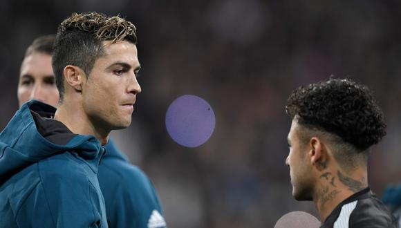 Cristiano Ronaldo y Neymar dejaron una postal que ilusionó a los hinchas del Real Madrid. (Foto: AFP)