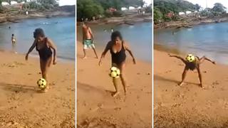 YouTube: Mujer asombra dominando el balón en playa de Brasil