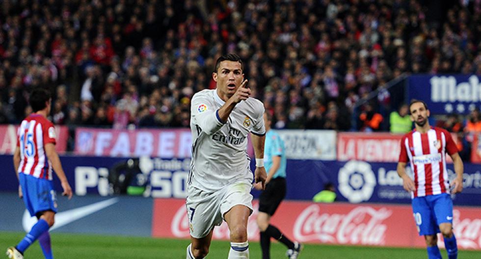 A los 71 minutos, Cristiano Ronaldo aprovechó el penal que le cometieron para marcar el segundo gol de su cuenta, y del Real Madrid, ante Atlético de Madrid. (Foto: Getty Images)