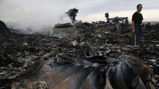 Avión malasio fue derribado por un misil, confirma EE.UU.