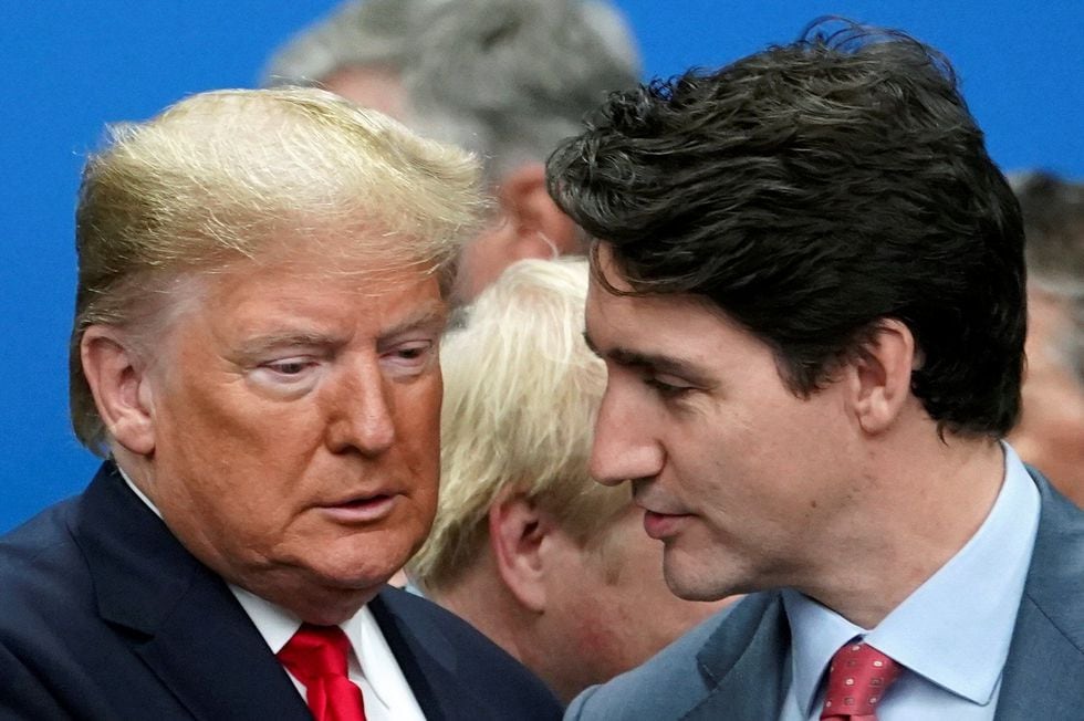 Trump acusó a Trudeau de tener "doble cara". (REUTERS/Kevin Lamarque).