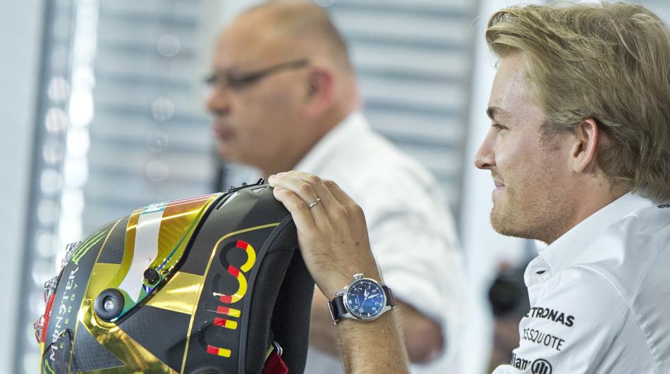 Rosberg y su nuevo casco en honor al título alemán en Brasil - 6