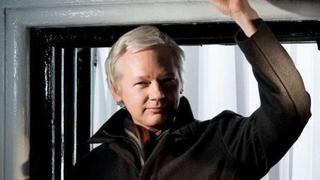 Londres: Hombre intentó ingresar a embajada que refugia Assange