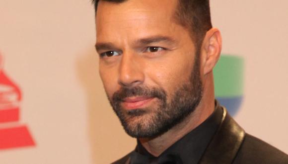 Ricky Martin enfrenta una nueva polémica tras ser acusado de presunto abuso doméstico por su sobrino. (Foto: John Gurzinski / AFP)
