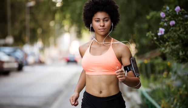 Las mujeres que no realizan ejercicio físico tienen un 71% más de riesgo de desarrollar cáncer de mama.