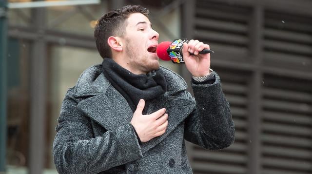 Nick Jonas y los famosos del desfile del Día Acción de Gracias - 1