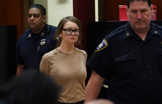Anna Sorokin, la falsa heredera que engañó a todo Nueva York, fue declarada culpable. Foto: archivo de AFP