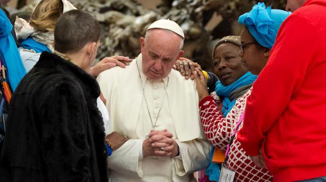 El papa recibió en Roma a indigentes de todas partes de Europa  - 6