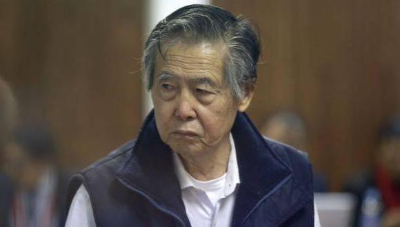Alberto Fujimori fue trasladado a clínica por presión baja