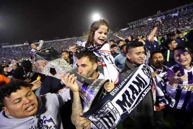 Pablo Míguez fue uno de los pilares de Alianza Lima en al segunda parte del año. Guillermo Salas le dio la confianza y fue determinante en la consecución del Torneo Clausura 2022. (Foto: Jesús Saucedo / GEC)