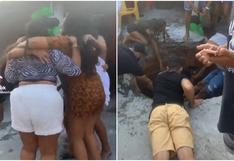 Unas mujeres caen en un socavón mientras bailaban en una fiesta