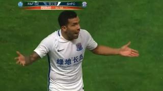Carlos Tevez anotó golazo en China, se lo anularon y 'enloqueció' [VIDEO]