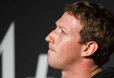 Facebook: Londres dice que la respuesta de Zuckerberg es insuficiente