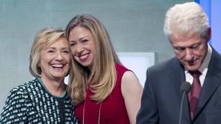 ¿Qué se sabe de Chelsea, la hija de Bill y Hillary Clinton?