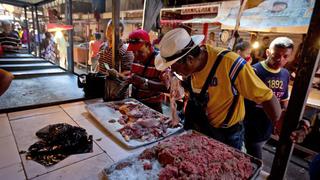 Venezuela: apagones obligan a comprar y consumir carne podrida