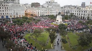 Centro de Lima: colectivos marchan contra el Gobierno de Pedro Castillo