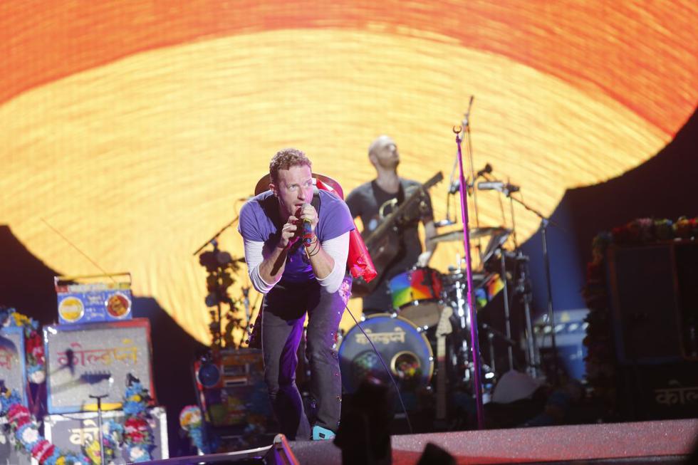 ¡Coldplay regresará al Perú! La banda británica se presentará en el Estadio Nacional el 20 de septiembre como parte de su nueva gira "Music of the Spheres" en su escala en Latinoamérica. En celebración, recordamos el primer concierto del cuarteto, conformado por Chris Martin, Jonny Buckland, Guy Berryman y Will Champion, en abril del 2016. (Foto: Dante Piaggio/El Comercio)