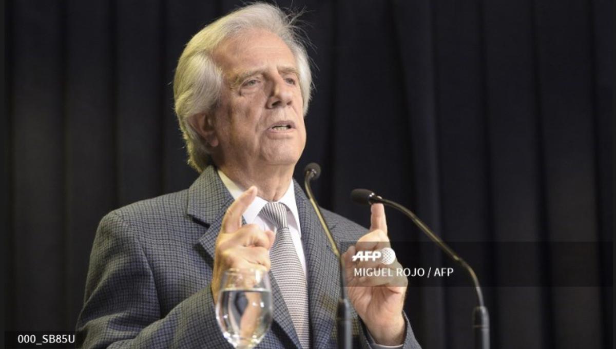 "Tantos años en el poder son muy duros y siempre es bueno que venga una mente fresca, con otro ánimo, con otra voluntad”, argumentó Tabaré Vázquez. (Foto: AFP/ Archivo)