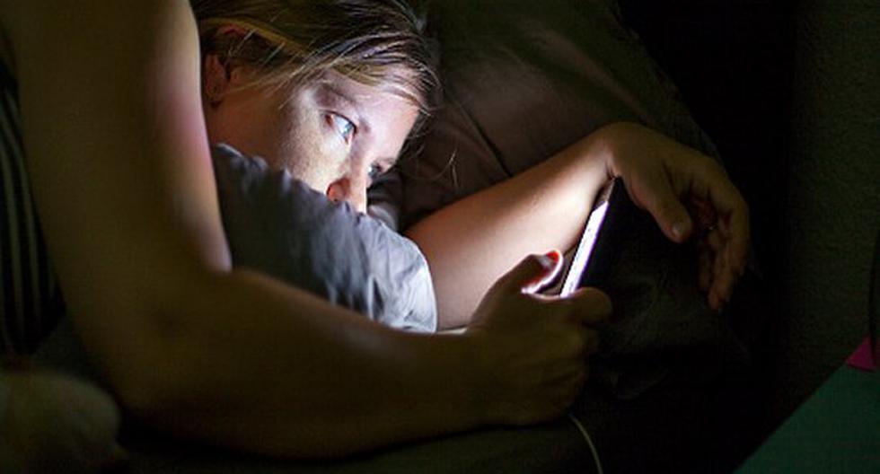 ¿Duermes con tu celular a tu costado? Esto te puede ocurrir. (Foto: Getty Images)